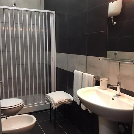 Binario 1 Bed & Breakfast Naples